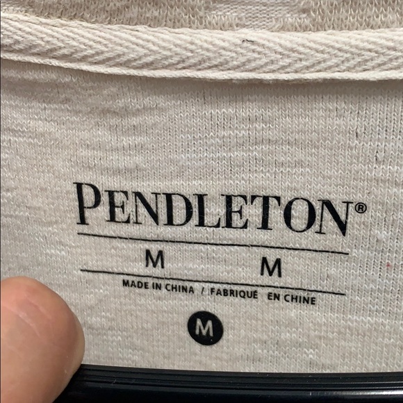 Women’s Pendleton sweater - Picture 2 of 4